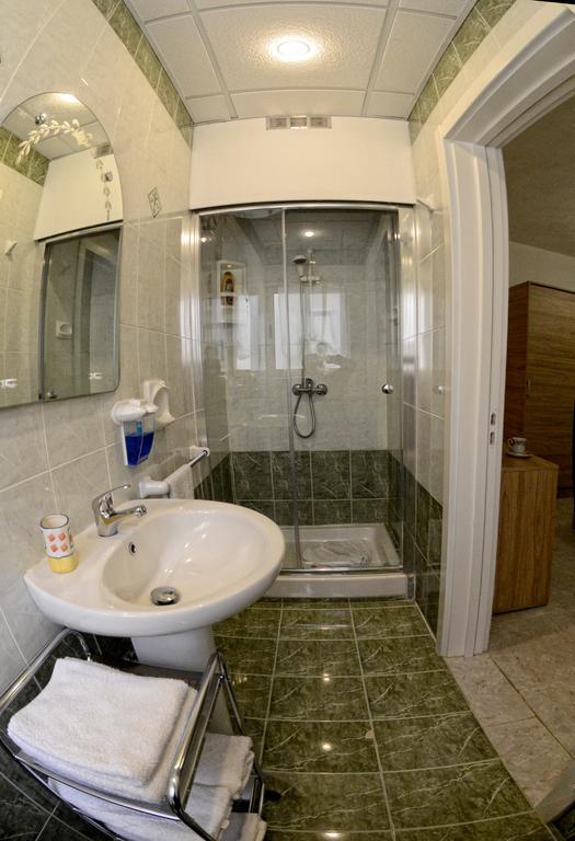 Village Corner 3 Bedroom Apartment With Garage Marsaskala Esterno foto
